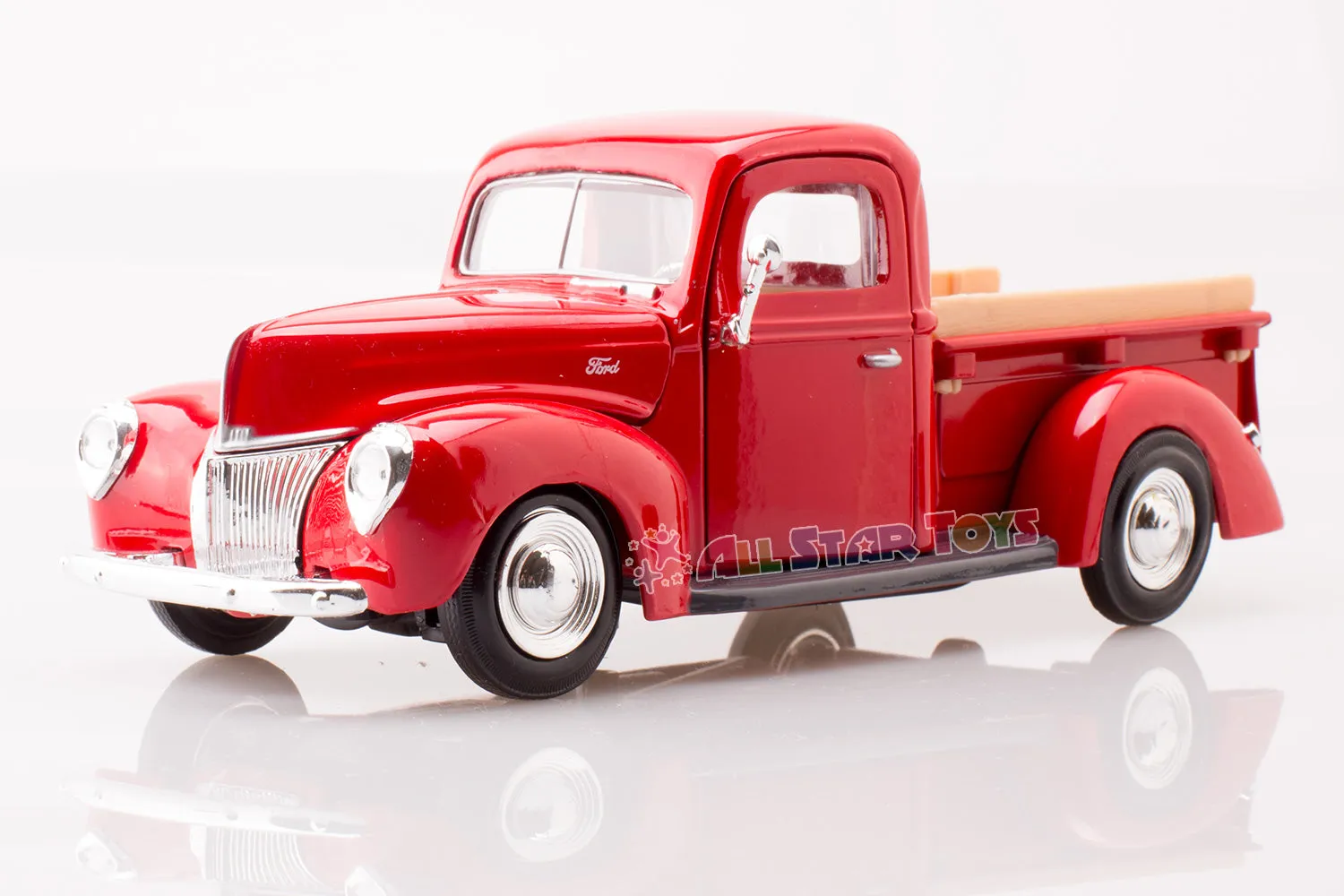 1940 Ford Pickup 1:24 Scale Diecast Model MotorMax73234