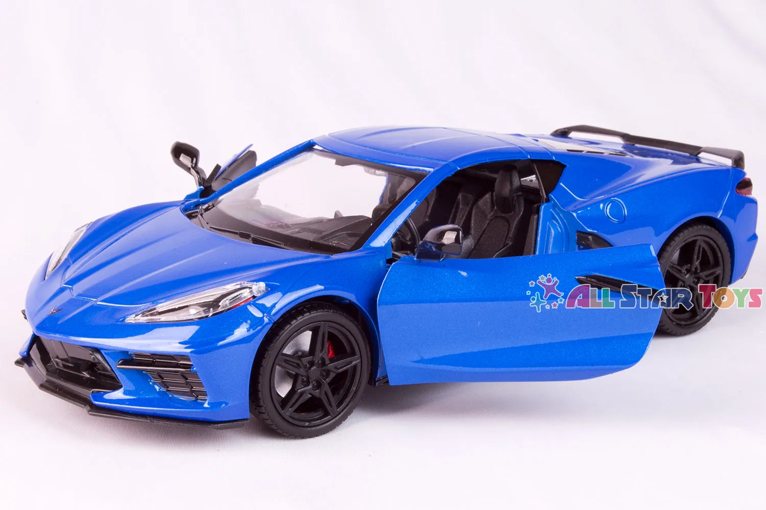2020 Chevrolet Corvette C8 1:24 Scale Model Motormax 79360