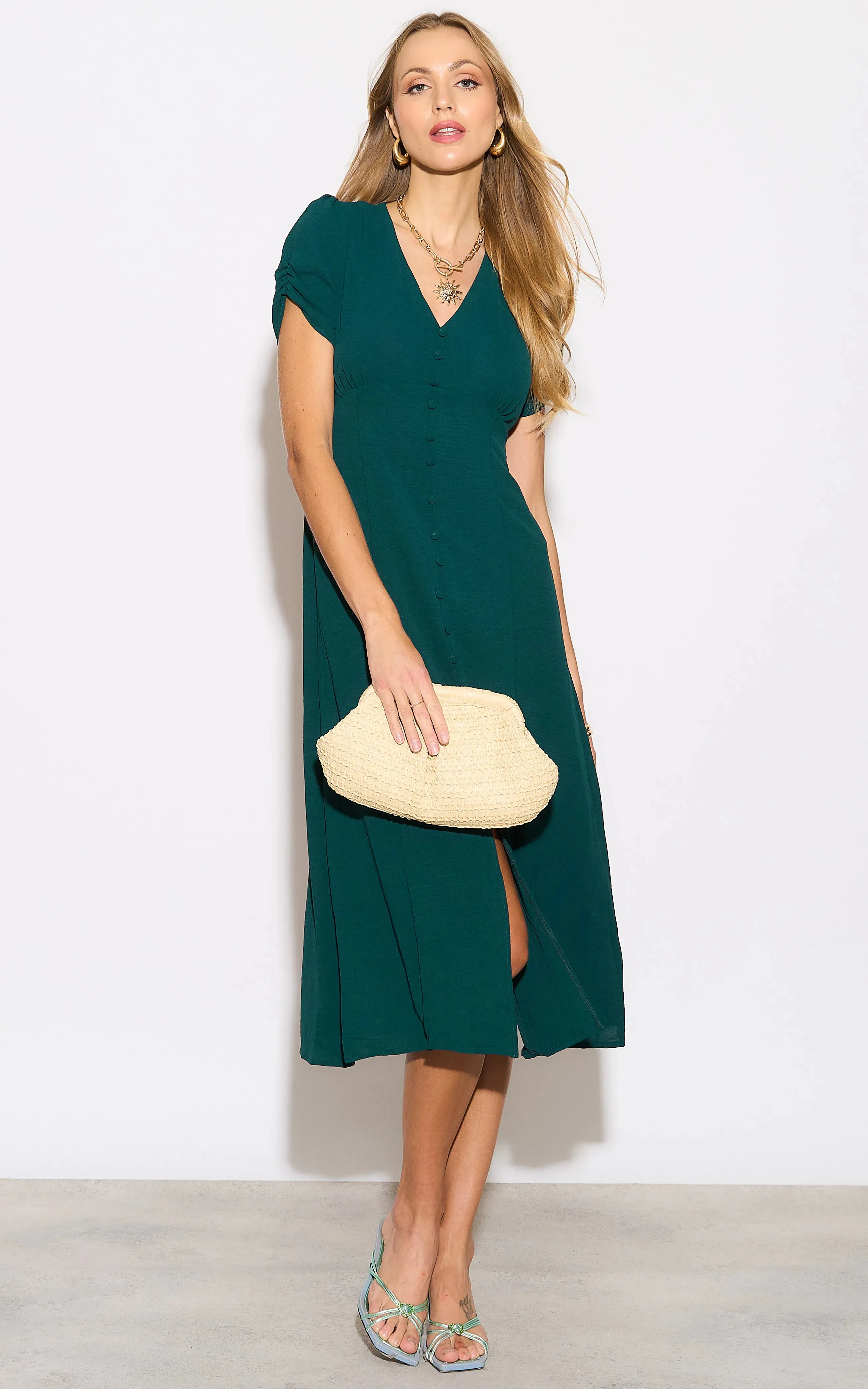 Chic Button-Down Midi Shirt Dress in Deep Green