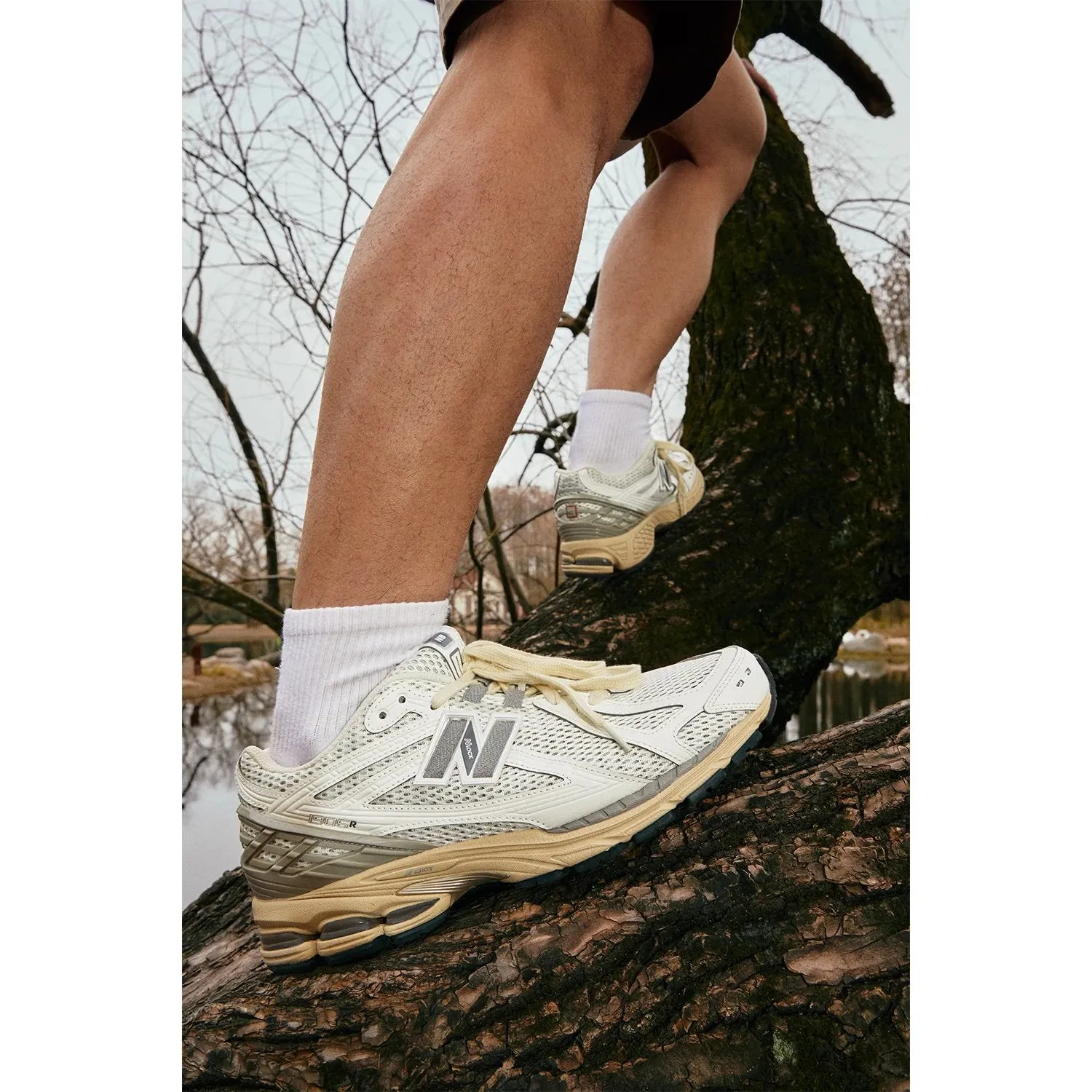 New Balance 1906R Sea Salt Marblehead Unisex Running Shoes, Gray