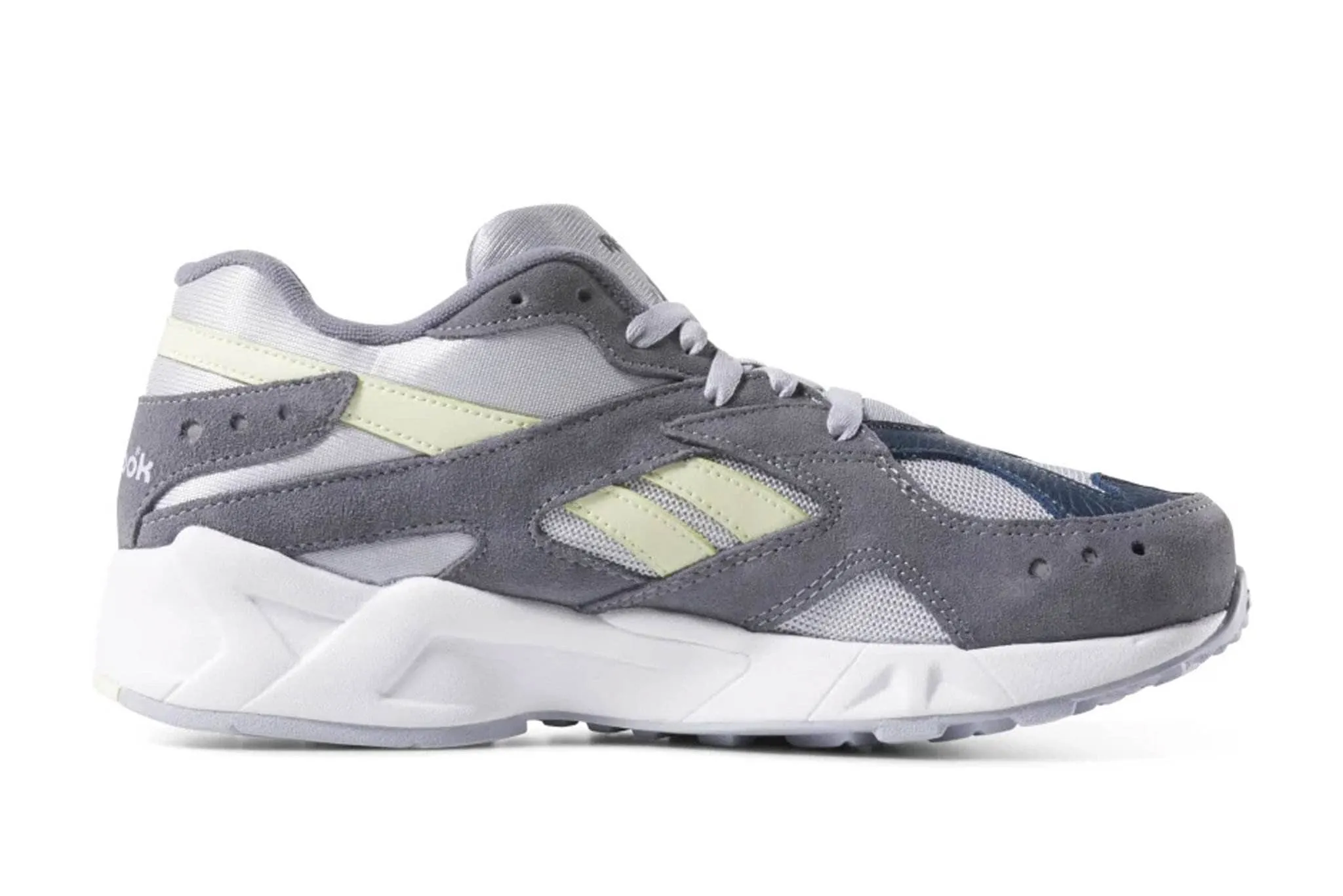 reebok aztrek