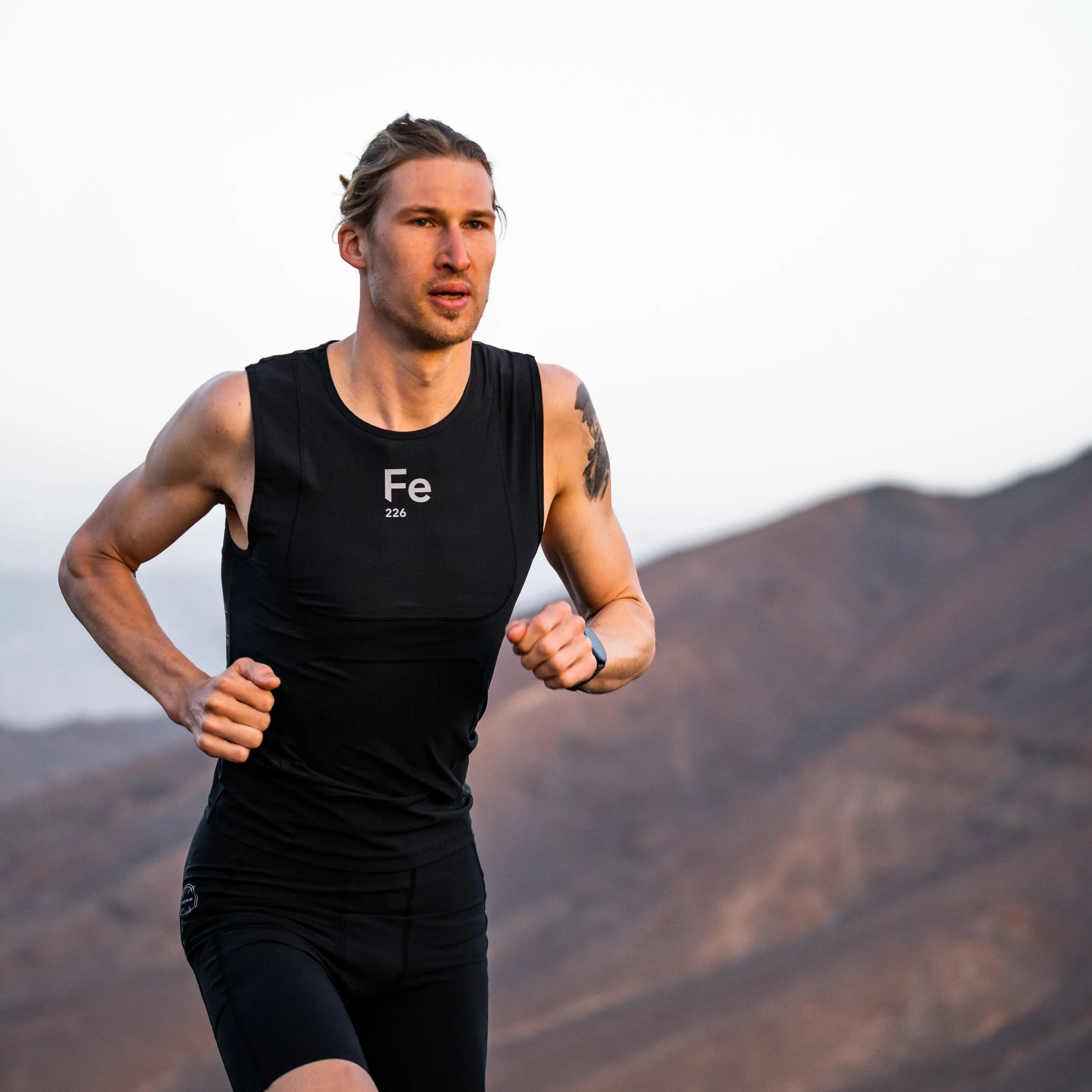 THE Perfect Posture Running Top | Fe226