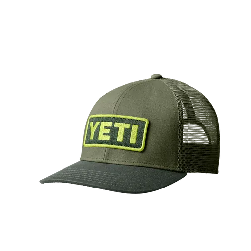 YETI Logo Badge Trucker Hat - Highlands Olive/ Forest